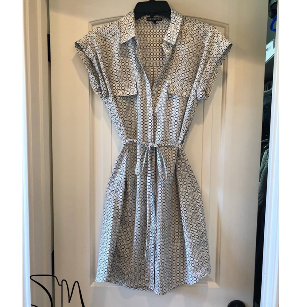 Business casual dress